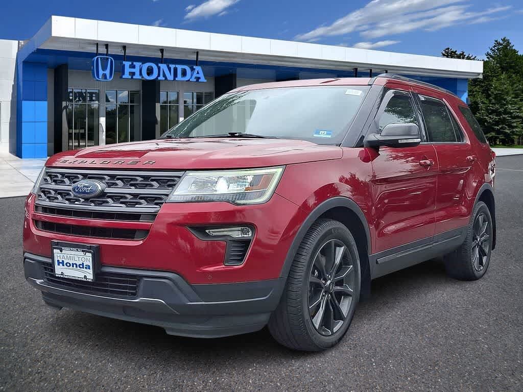 2018 FORD Explorer