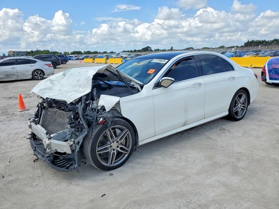 2017 MERCEDES-BENZ E-Class