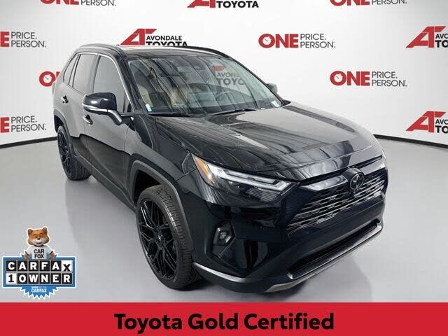 2025 TOYOTA RAV4
