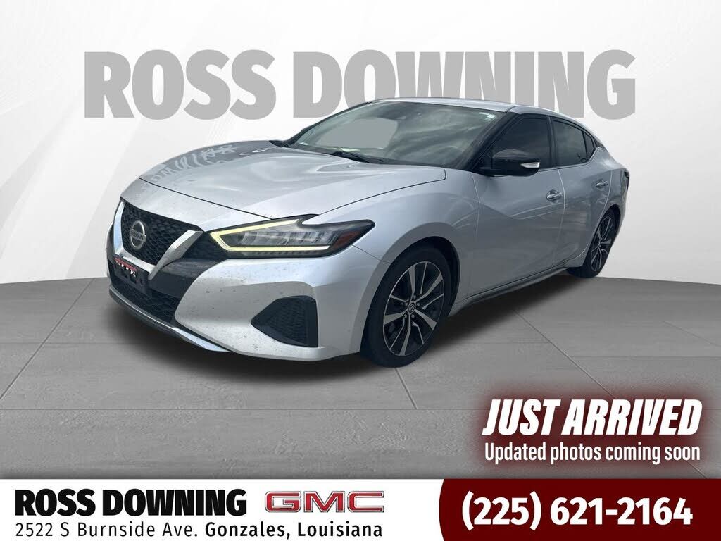 2022 NISSAN Maxima
