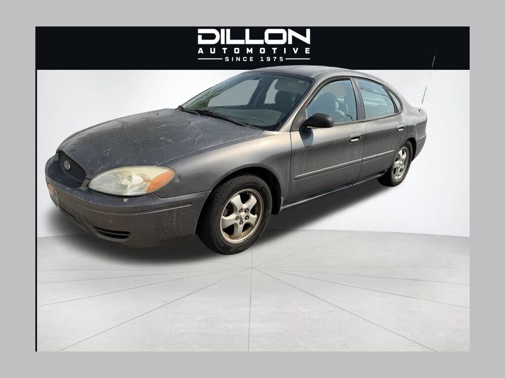 2005 FORD Taurus
