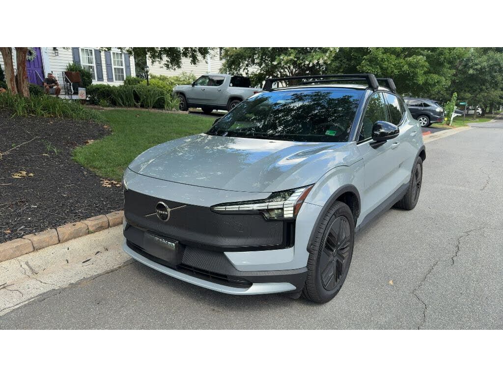 2026 VOLVO EX30 CC