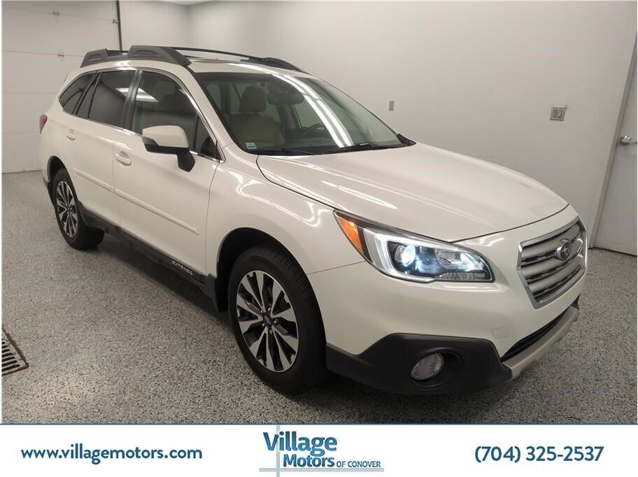 2017 SUBARU Outback