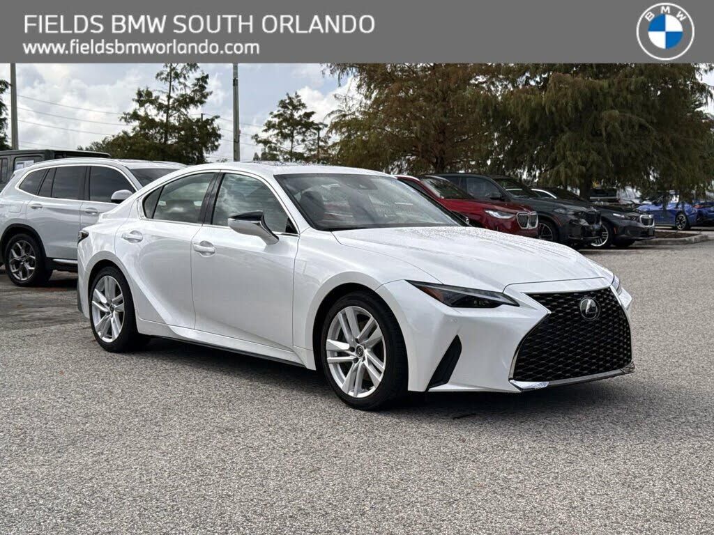 2024 LEXUS IS