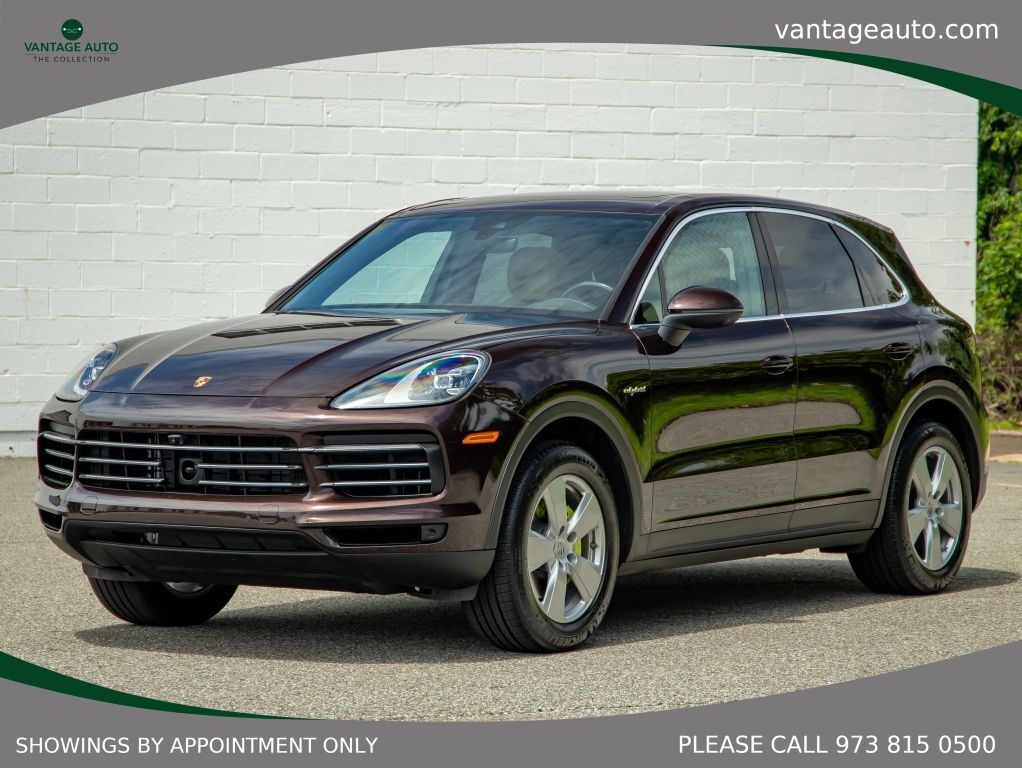 2020 PORSCHE Cayenne