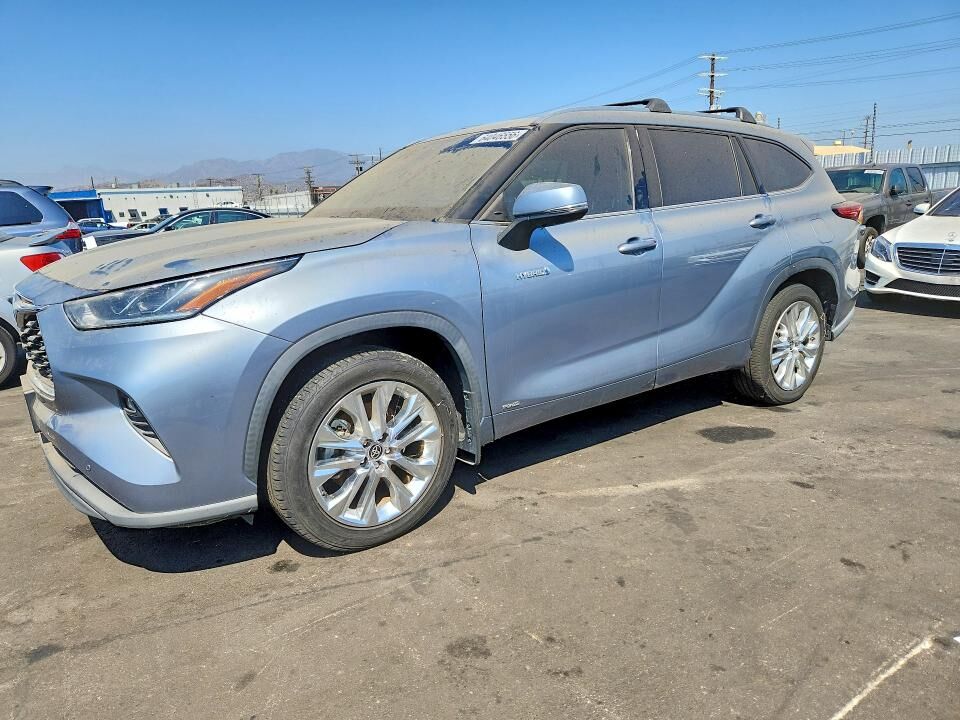 2020 TOYOTA Highlander