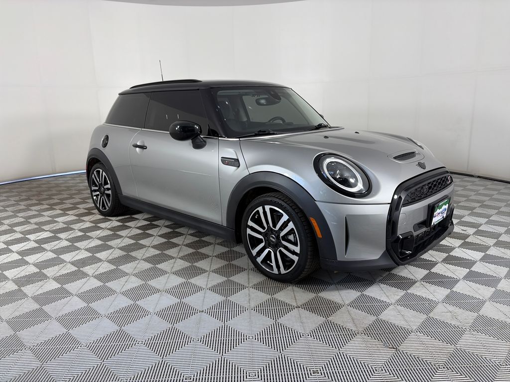 2024 MINI Hardtop