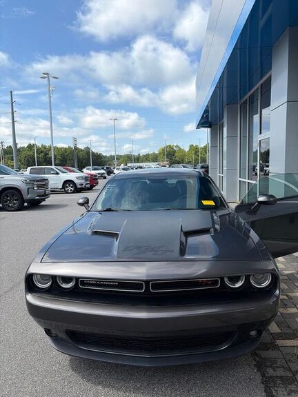 2016 DODGE Challenger