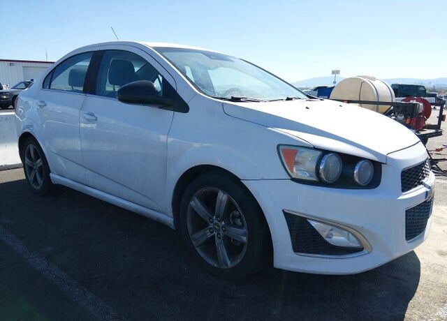 2015 CHEVROLET Sonic