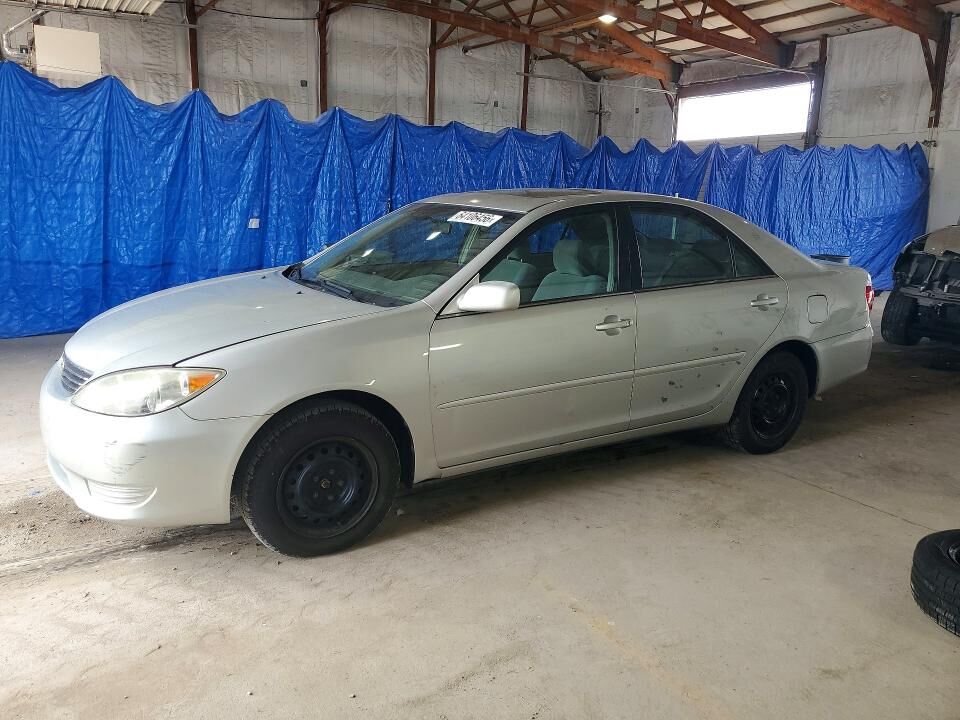 2006 TOYOTA Camry