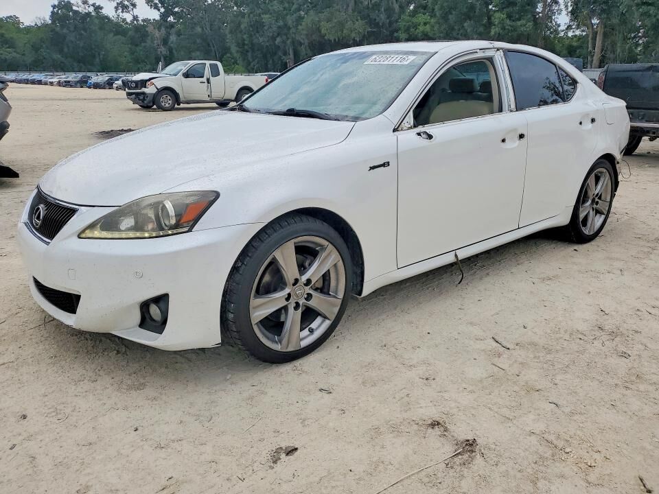 2011 LEXUS IS