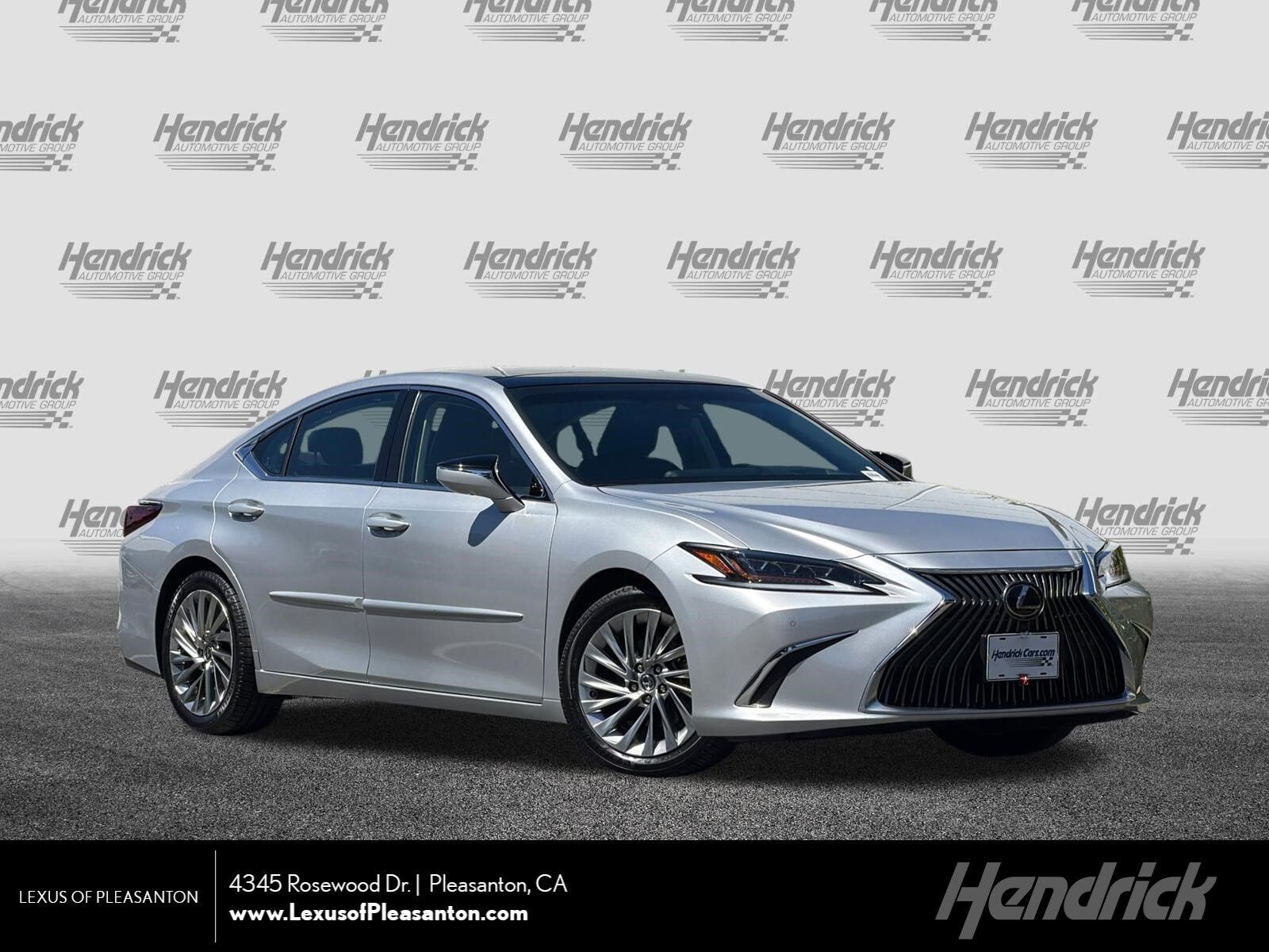2019 LEXUS ES