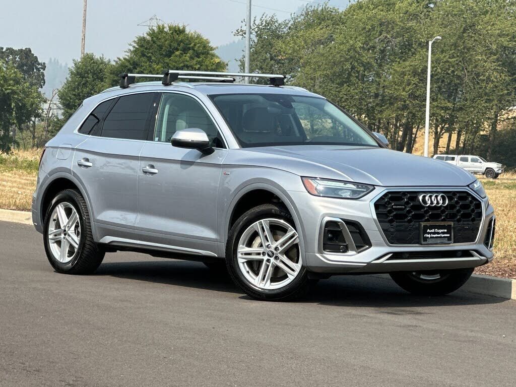 2023 AUDI Q5 e