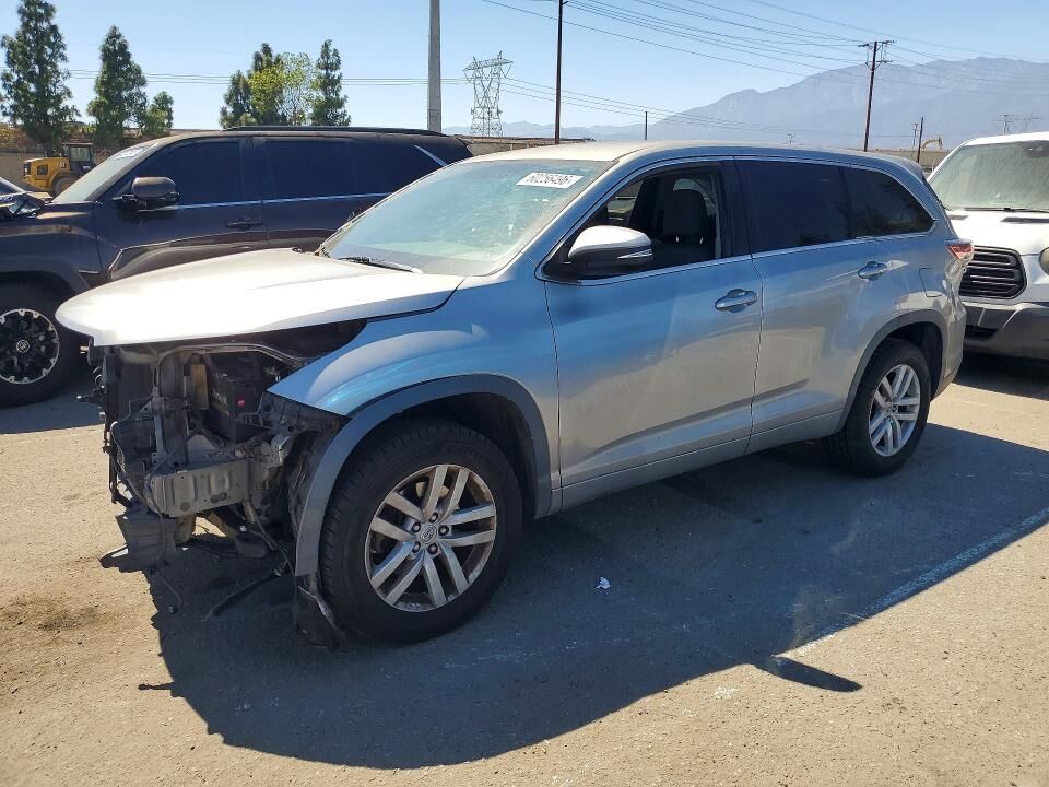 2014 TOYOTA Highlander