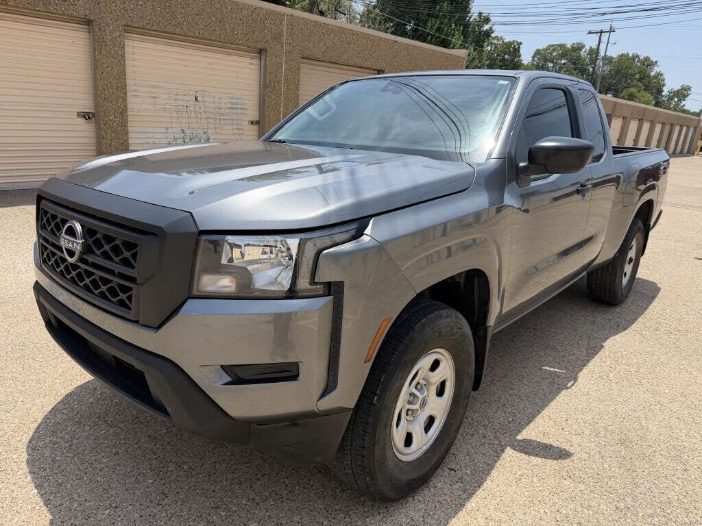 2024 NISSAN Frontier