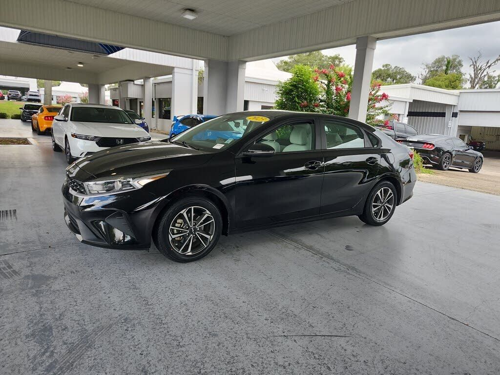 2023 KIA Forte