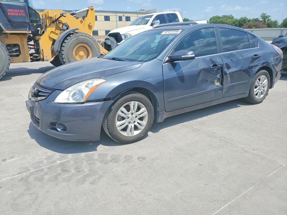 2011 NISSAN Altima