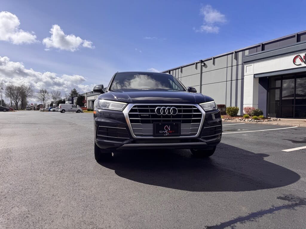 2019 AUDI Q5