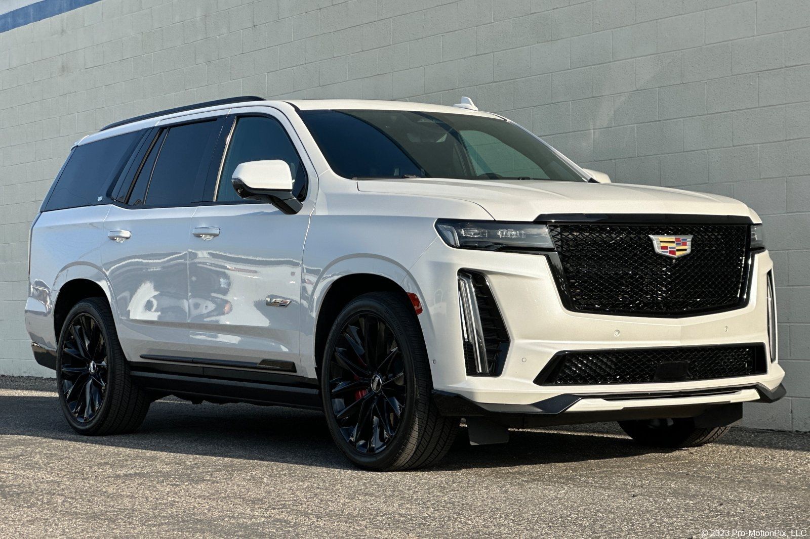2023 CADILLAC Escalade