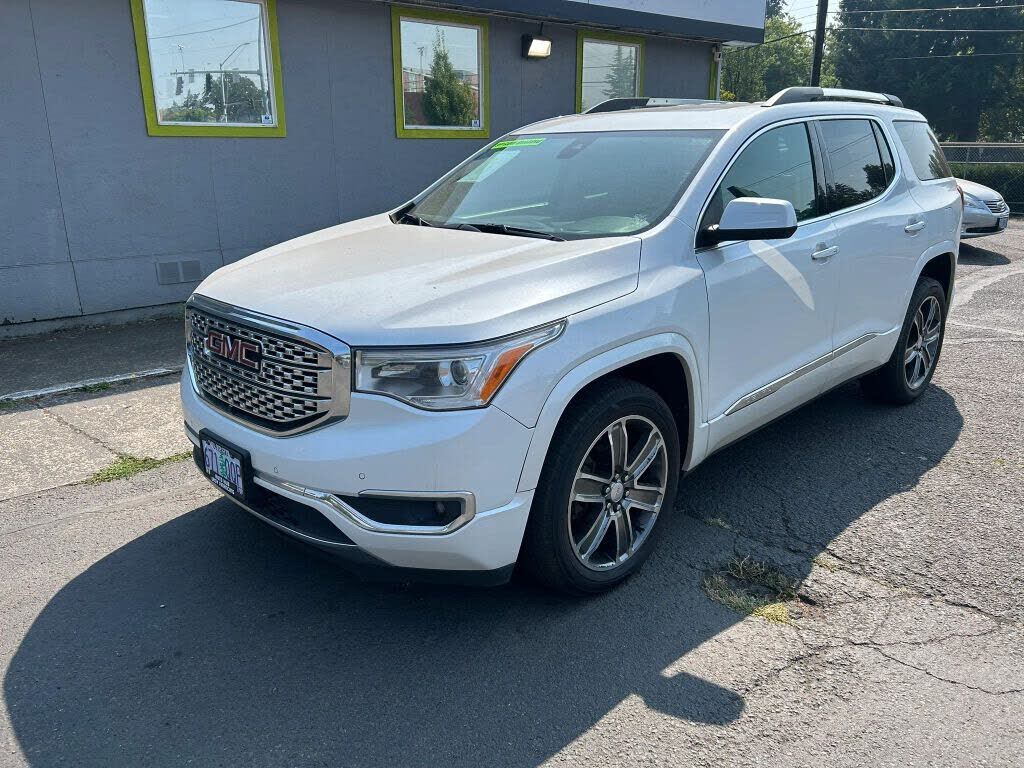 2017 GMC Acadia