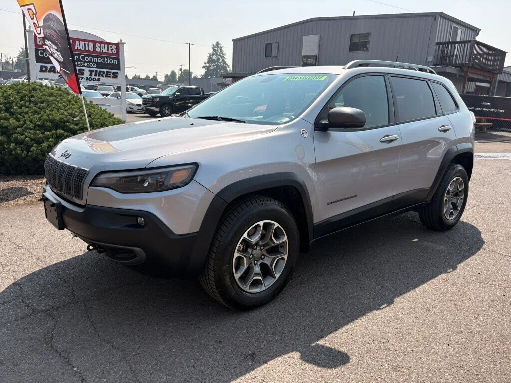 2020 JEEP Cherokee