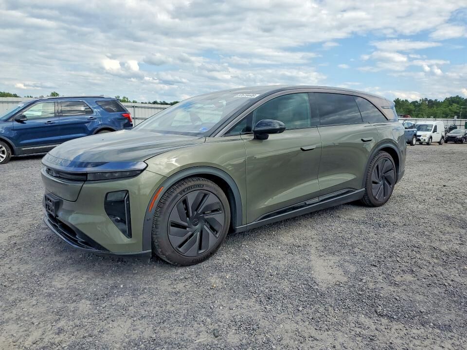 2026 LUCID Gravity