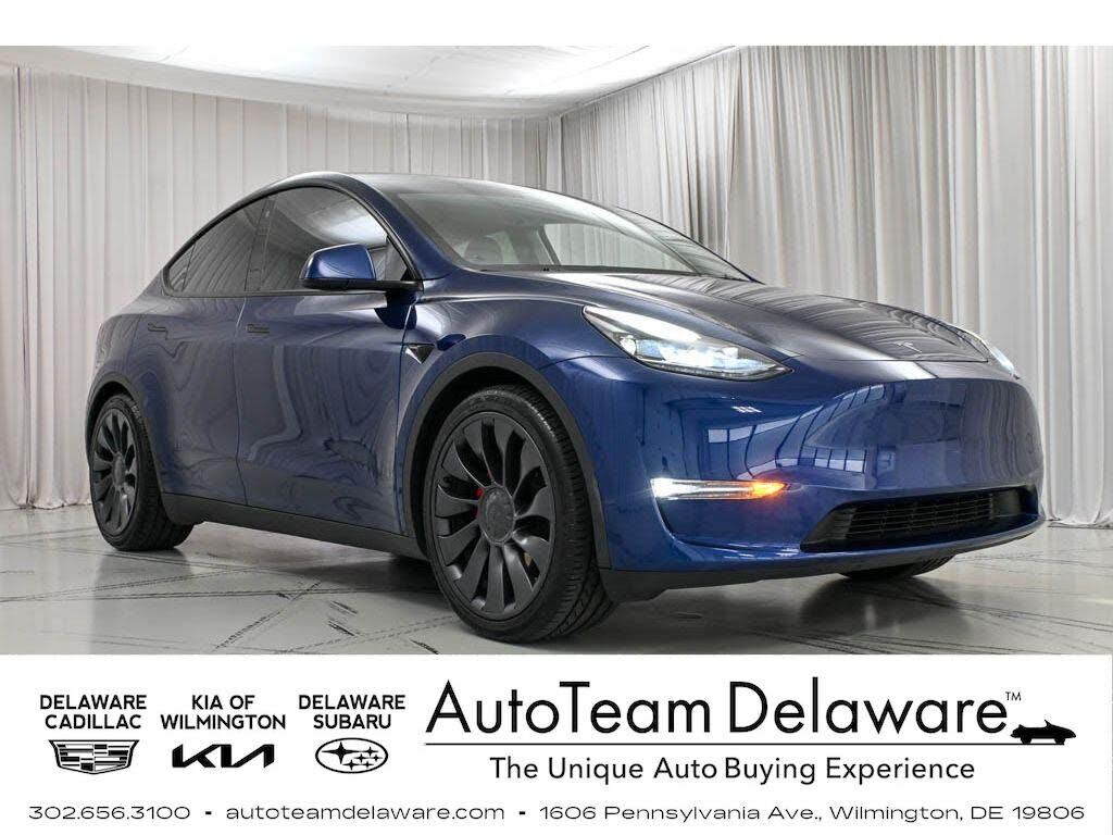 2023 TESLA Model Y