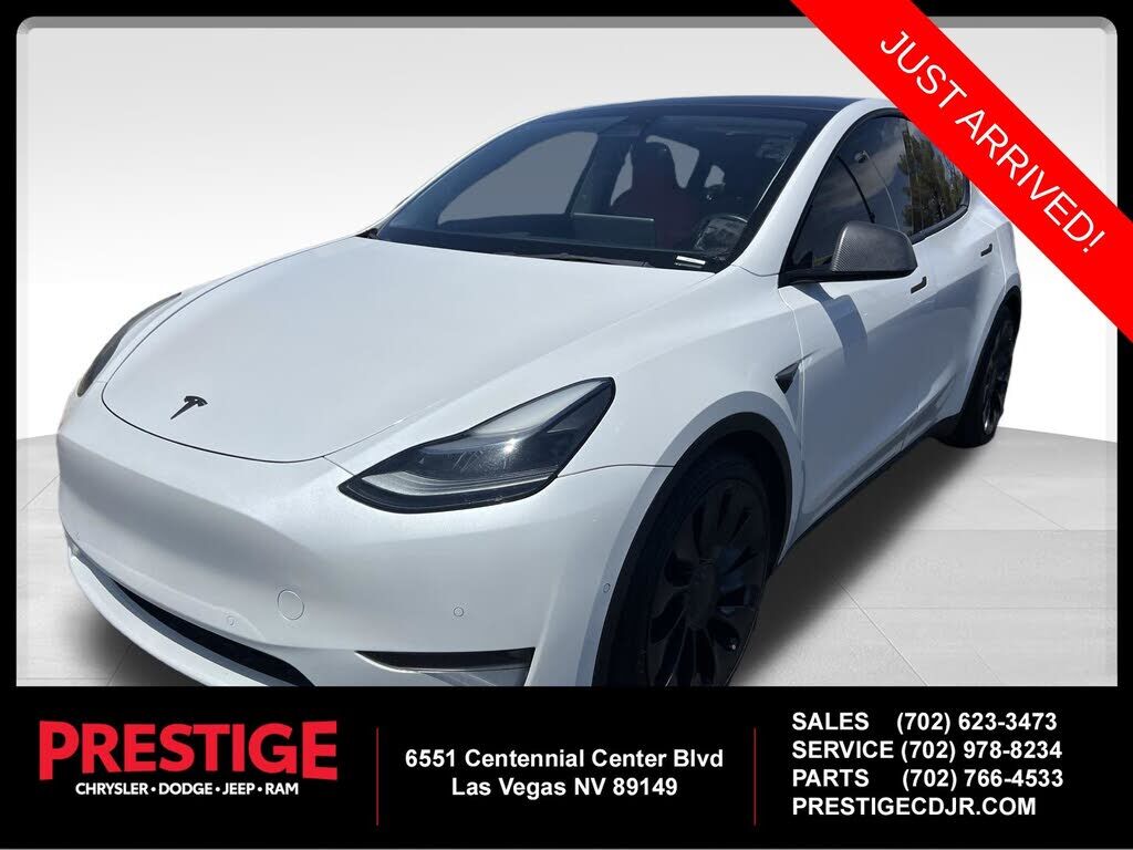 2022 TESLA Model Y