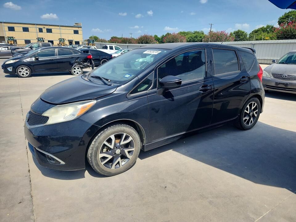 2015 NISSAN Versa