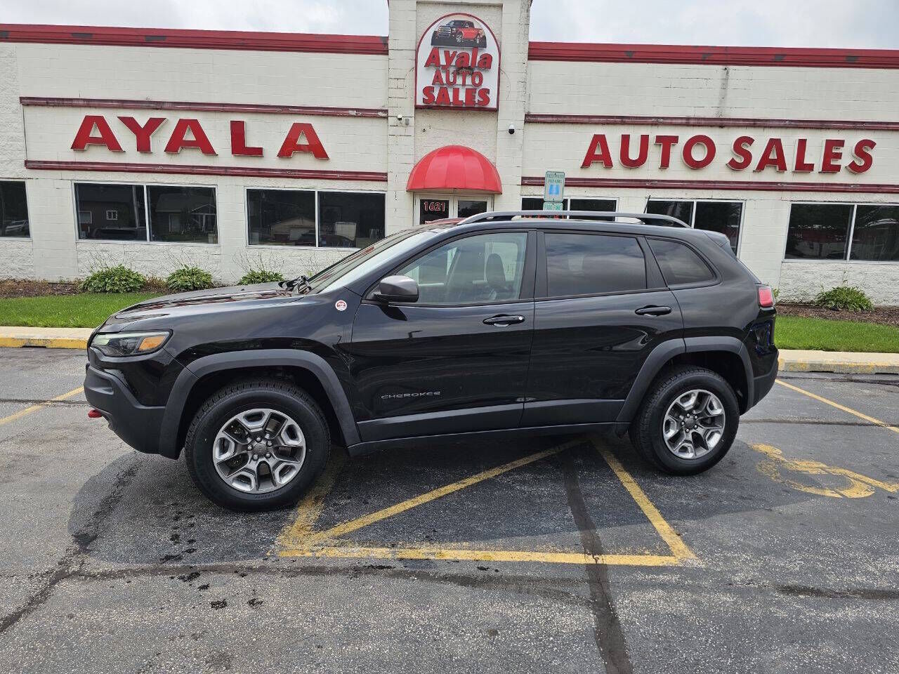 2019 JEEP Cherokee