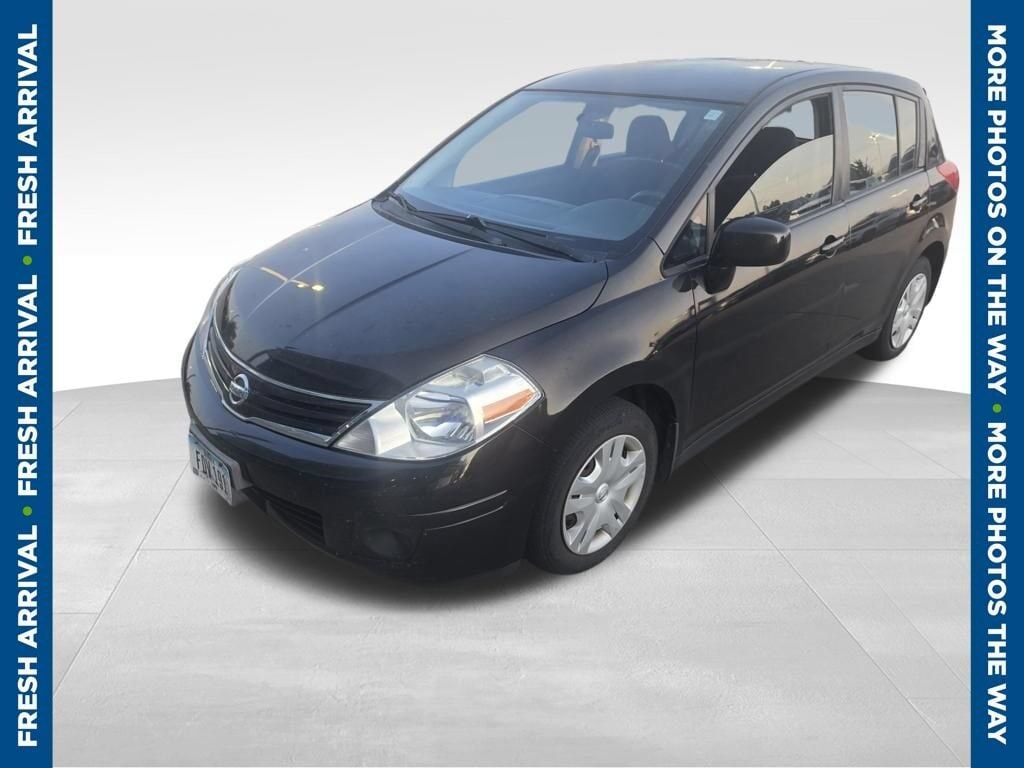 2010 NISSAN Versa