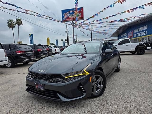 2022 KIA K5
