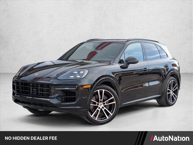 2026 PORSCHE Cayenne