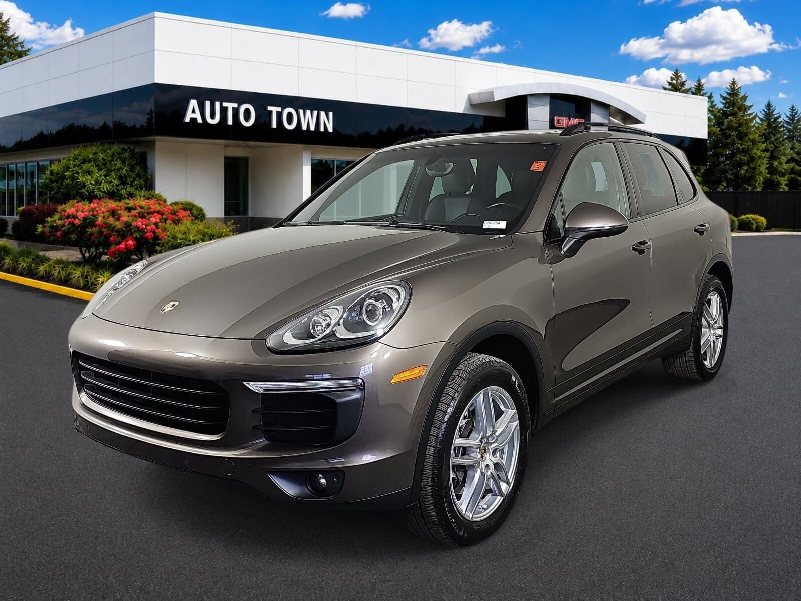 2016 PORSCHE Cayenne