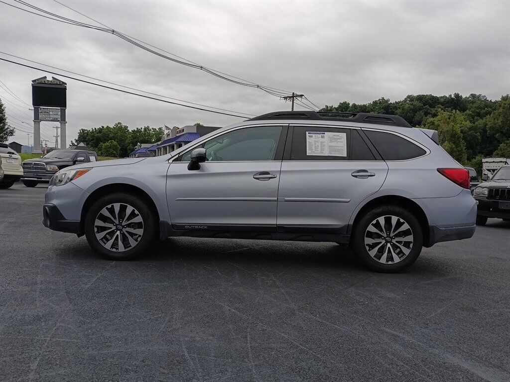 2016 SUBARU Outback