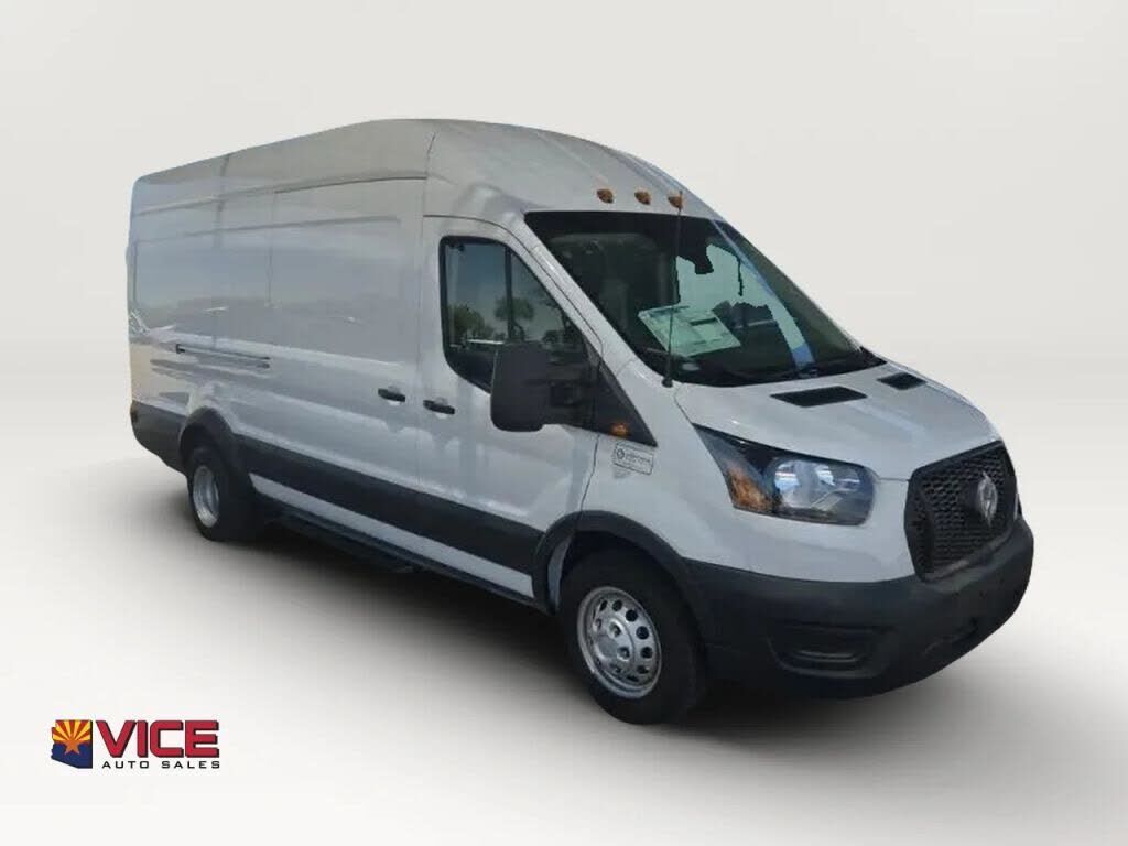 2022 FORD Transit