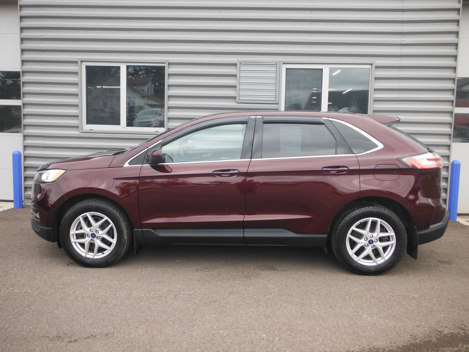 2022 FORD Edge