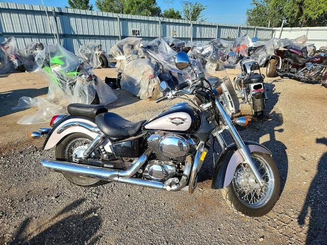 2000 HONDA VT750