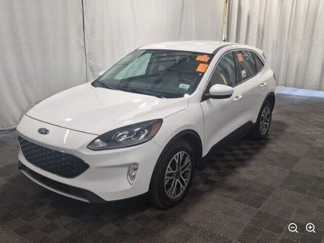 2022 FORD Escape