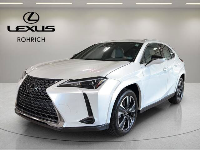 2025 LEXUS UX
