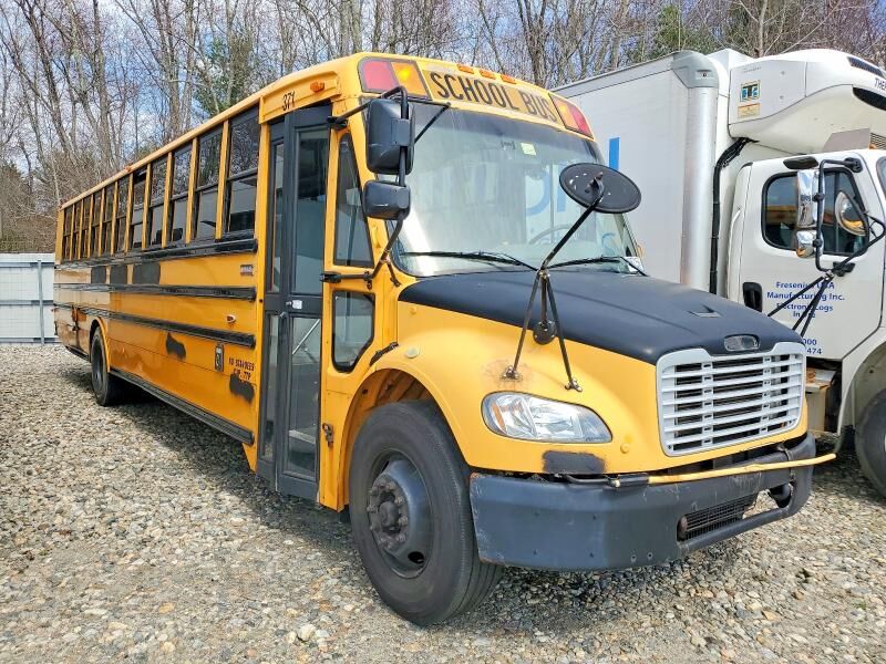 2011 FREIGHTLINER B2 Bus Chassis