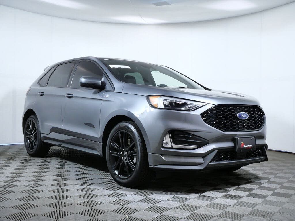 2022 FORD Edge