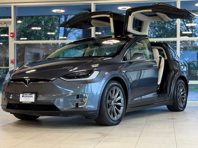2019 TESLA Model X