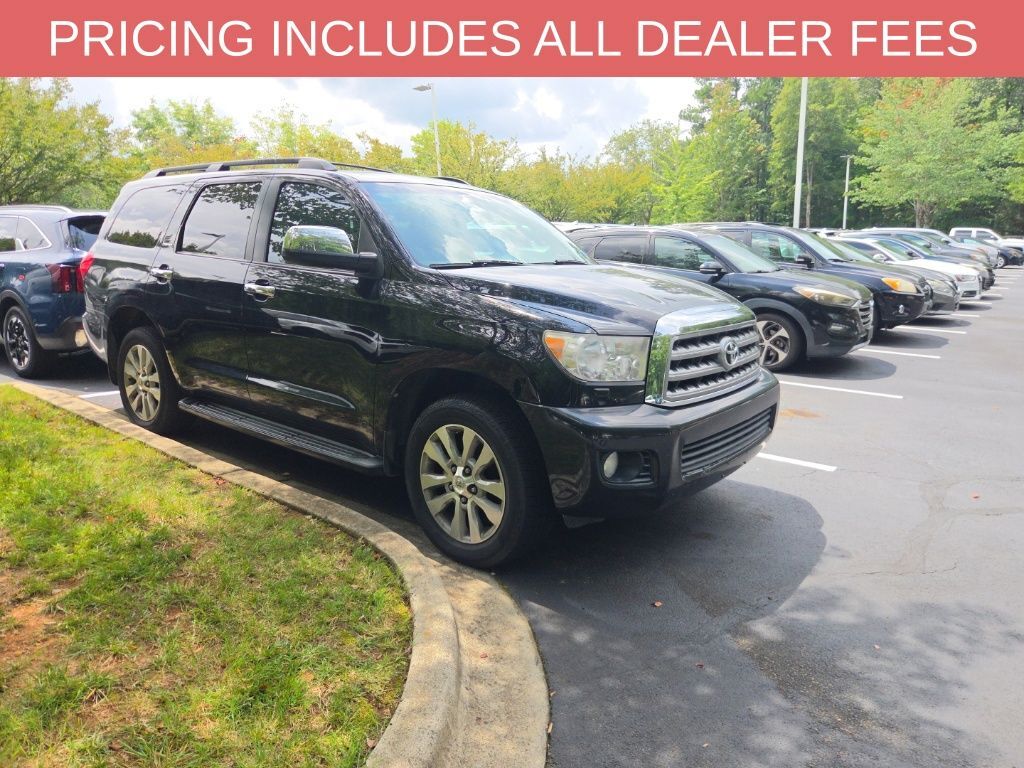 2013 TOYOTA Sequoia