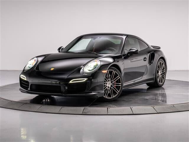 2015 PORSCHE 911