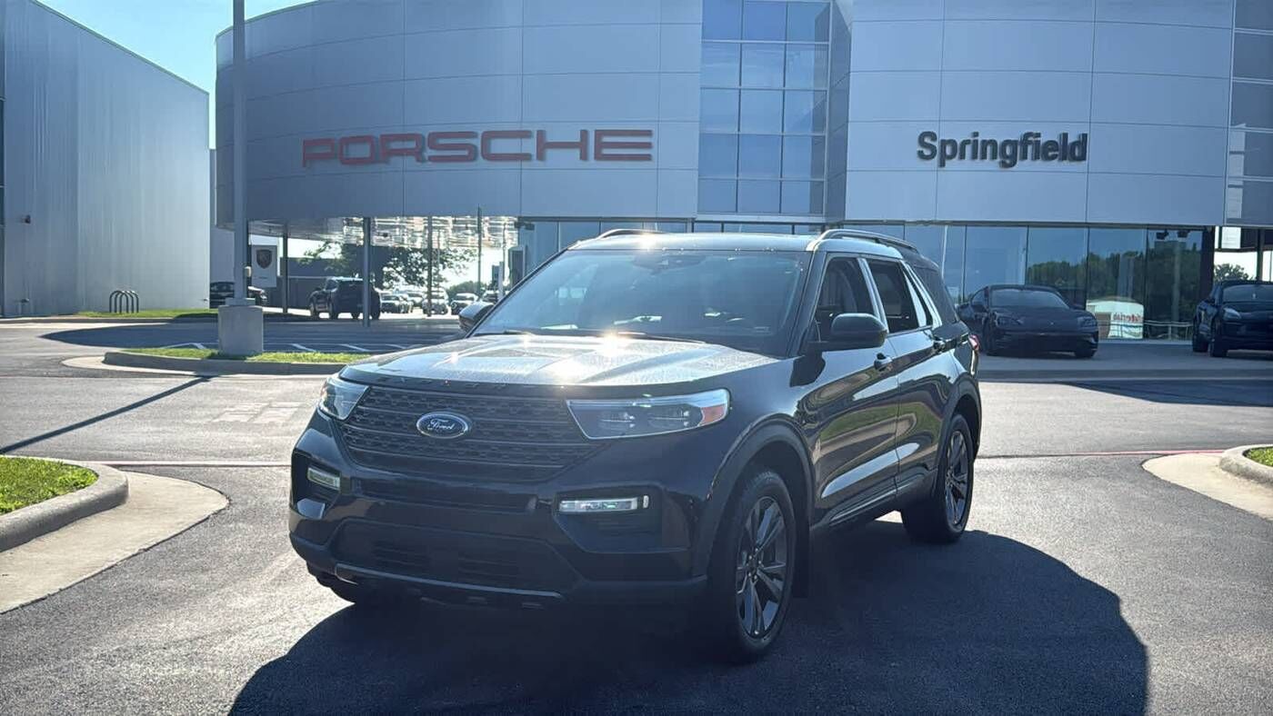 2022 FORD Explorer