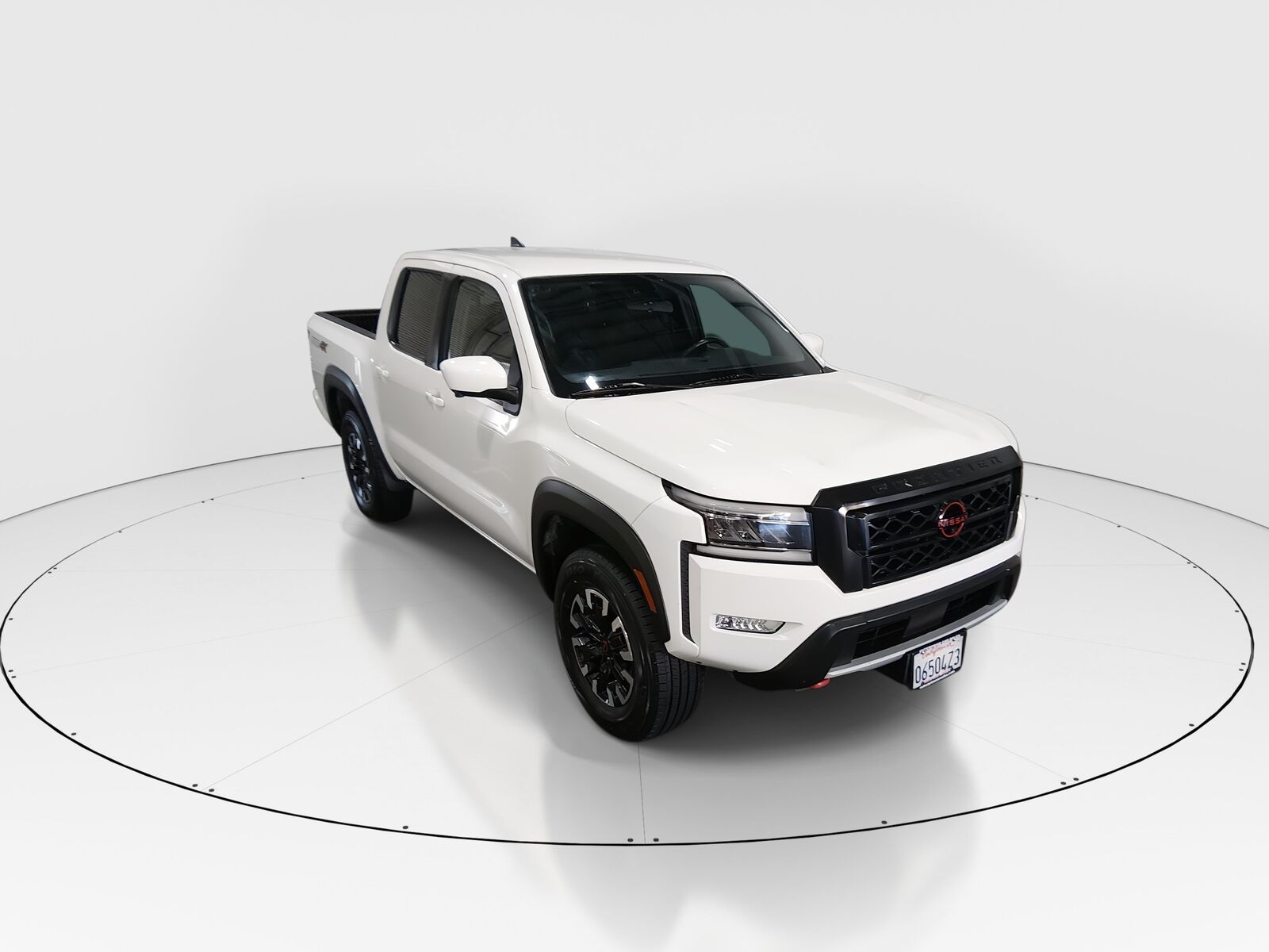 2024 NISSAN Frontier