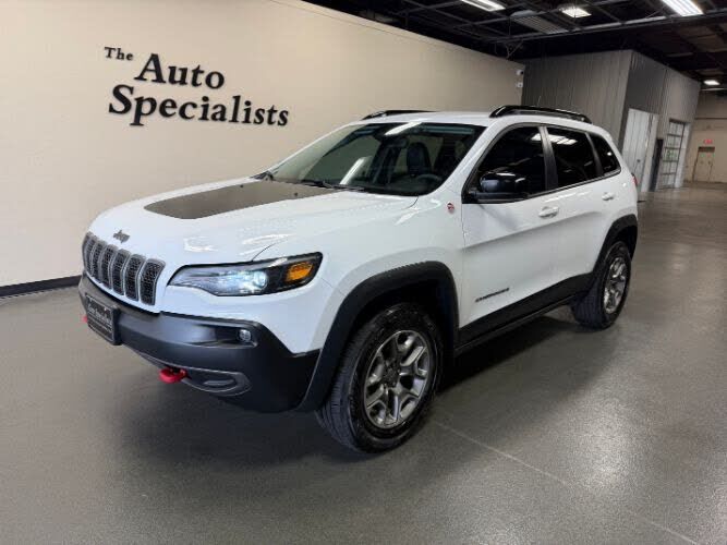 2022 JEEP Cherokee