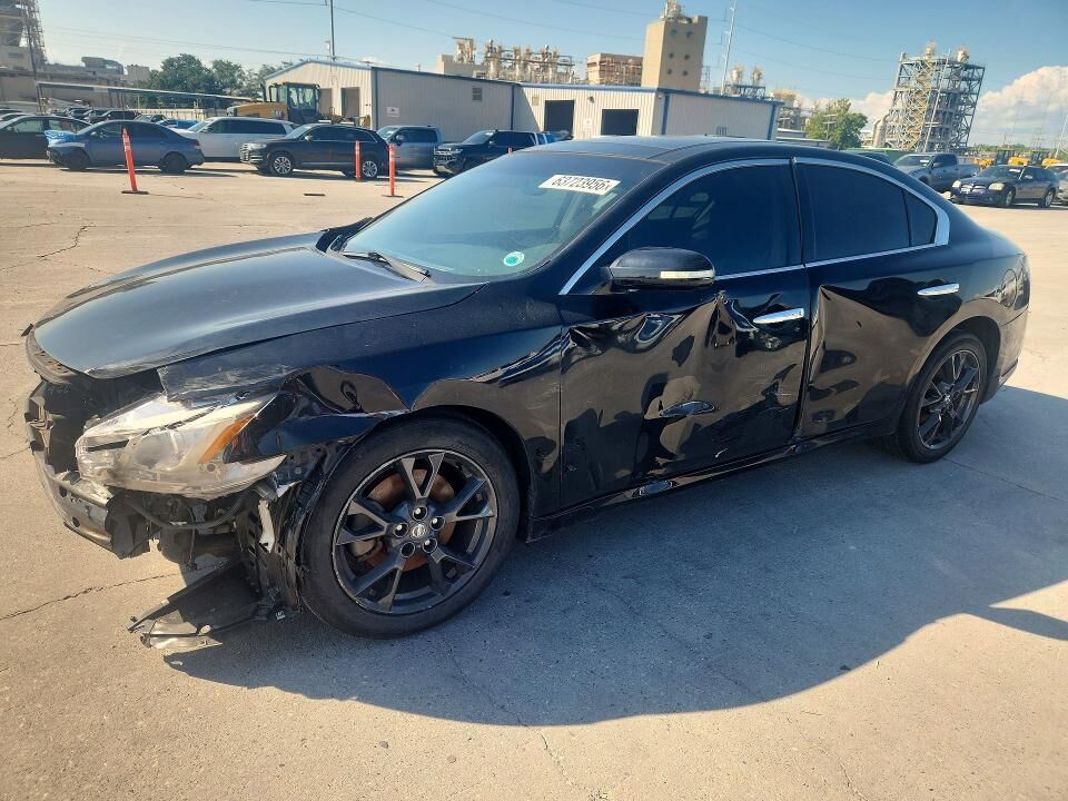 2014 NISSAN Maxima
