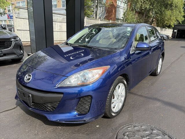 2013 MAZDA Mazda3